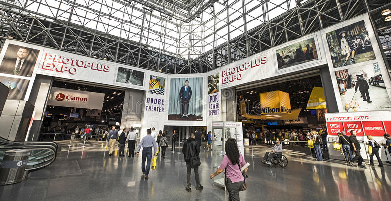 Pros of Attending a Trade Show Pros of Attending a Trade Show