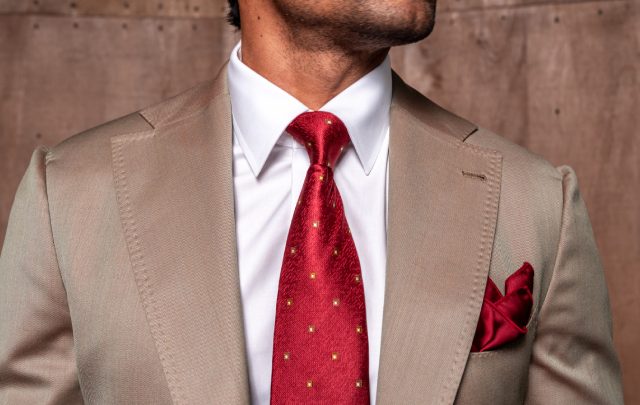 How To Achieve A Flawless Shoulder Fit In Your Custom Suit